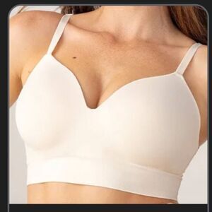 Seamless Light Cream Wireless T-Shirt Bra